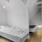 3 Bedroom Awesome In * Биндслев