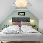 3 Bedroom Awesome In Дом отдыха *