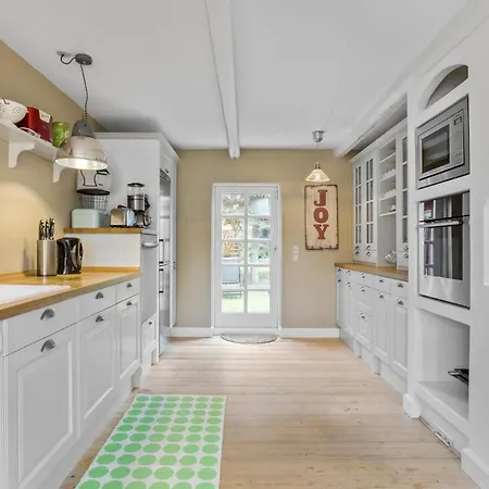 3 Bedroom Awesome In * Bindslev