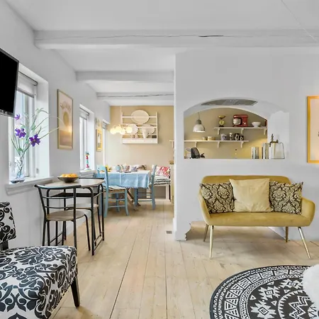 Сasa de vacaciones 3 Bedroom Awesome In Bindslev