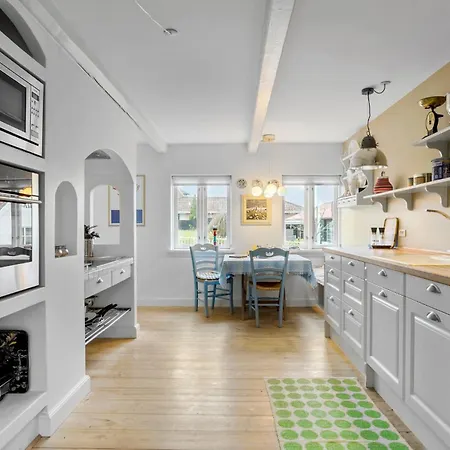 3 Bedroom Awesome In Bindslev
