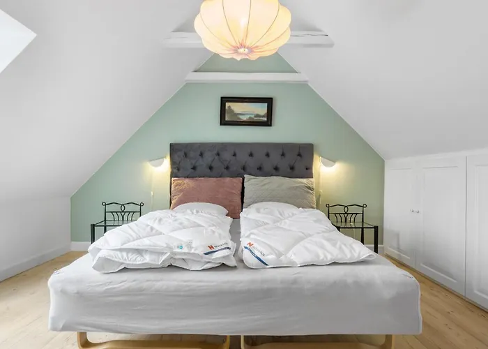 3 Bedroom Awesome In Ferienhaus *