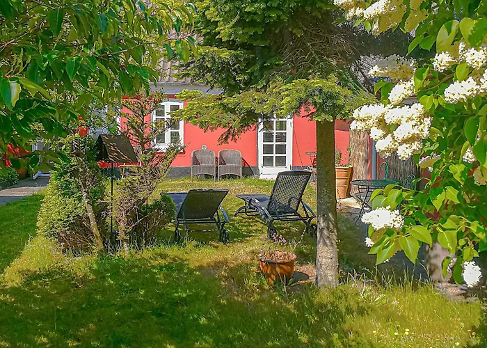 3 Bedroom Awesome In